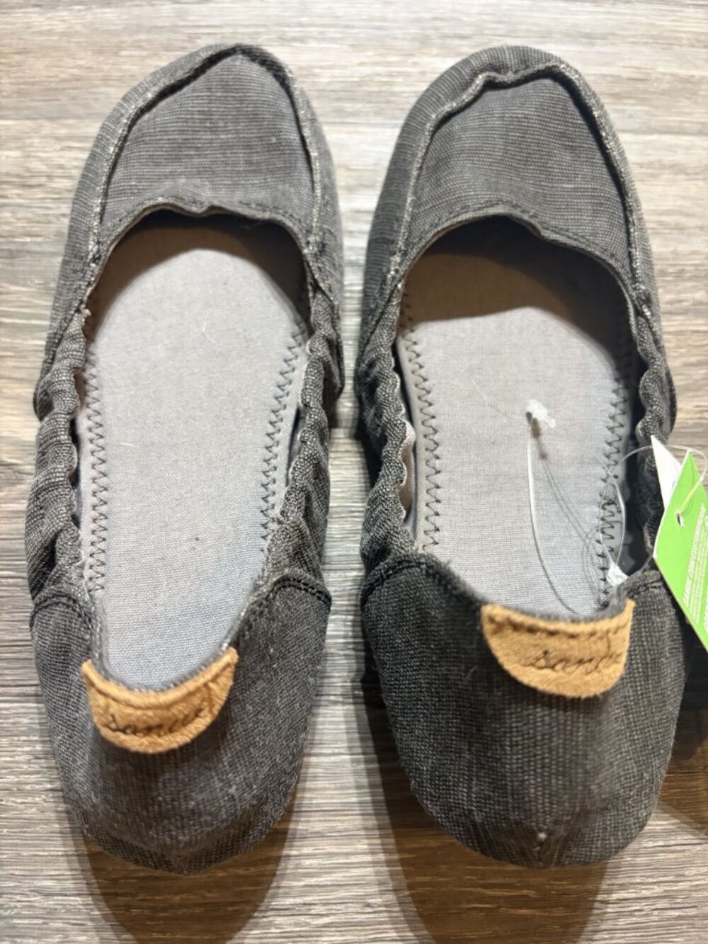 Sanuk Elle V Eight Shoes Flats Size 7 38 Slip On Charcoal Gray Vegan Yoga NEW - Picture 3 of 10